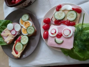 Antek 3b RADOSNE KANAPKI  