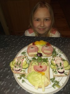 kanapki Emilki z kl. 3b (4) (1)  